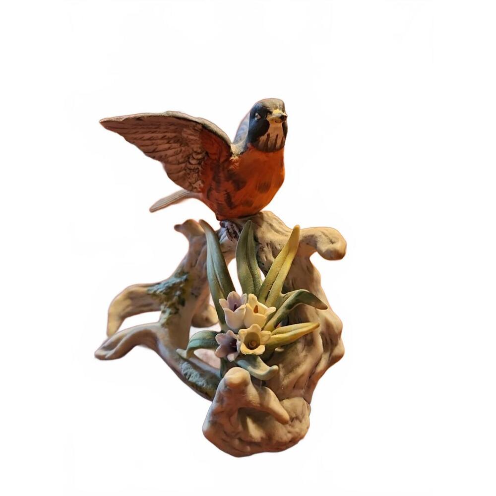 Lefton Porcelain Robin On‎ Driftwood KW440